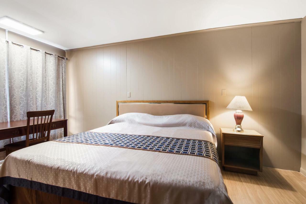 Knights Inn Amsterdam Kültér fotó